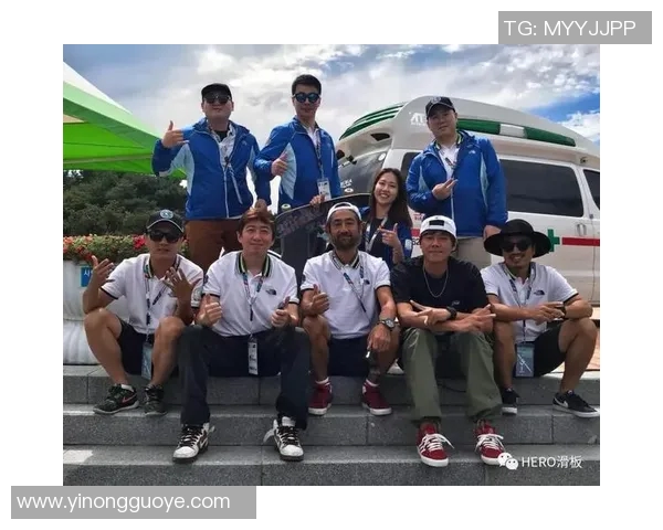 杭州滑板队在极限运动会中的精彩表现与力量解析