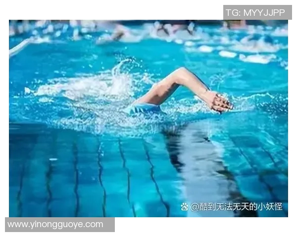 游泳对身体健康的全面益处与长期坚持的积极影响